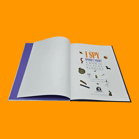 Halloween Scholastic 1st Print 1996 Spooky Night Book & Two I Spy CD-ROM Games - Picture 5 of 16